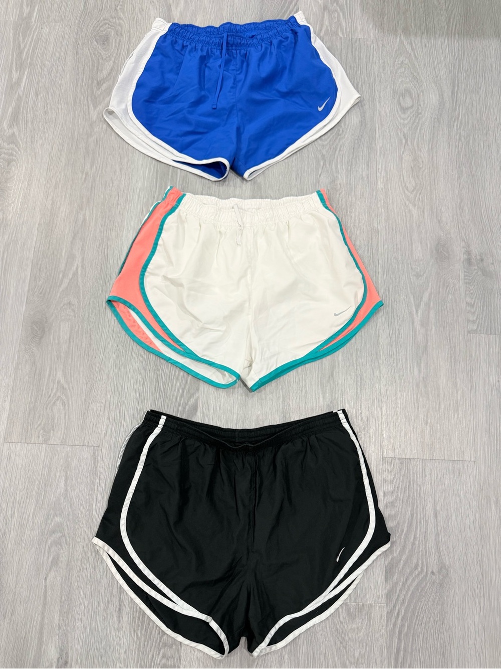 Nike Tempo Dri-FIT Mid-Rise Brief-Lined Running Shorts